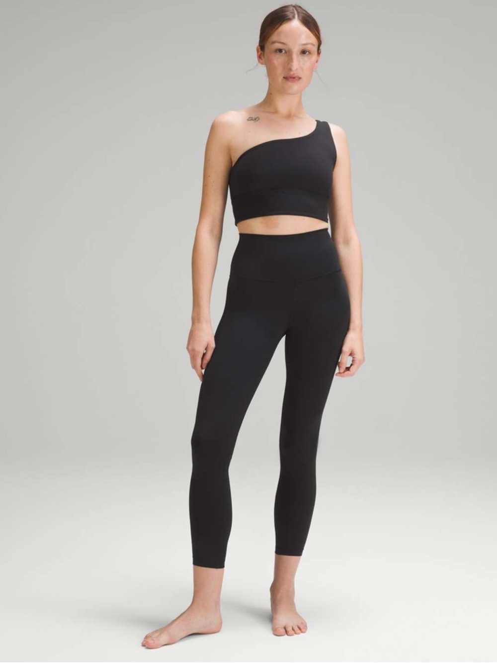 Lululemon Align Asymmetrical Bra *Light
Support, A/B Cup - Black